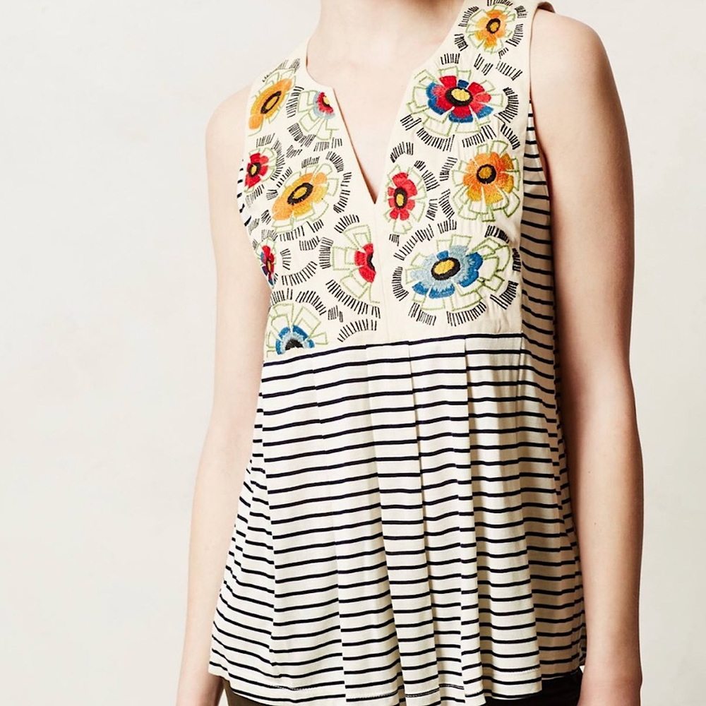 anthropologie • tiny flower crown tank